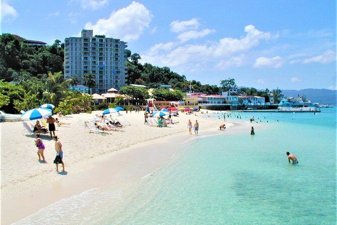 Montego Bay Shore Excursion: Doctor's Cave Beach & Montego Bay City Highlights - Key Points