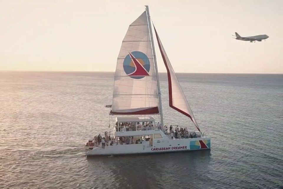 Montego Bay: Sunset Catamaran Cruise With Open Bar & Snacks - Key Points