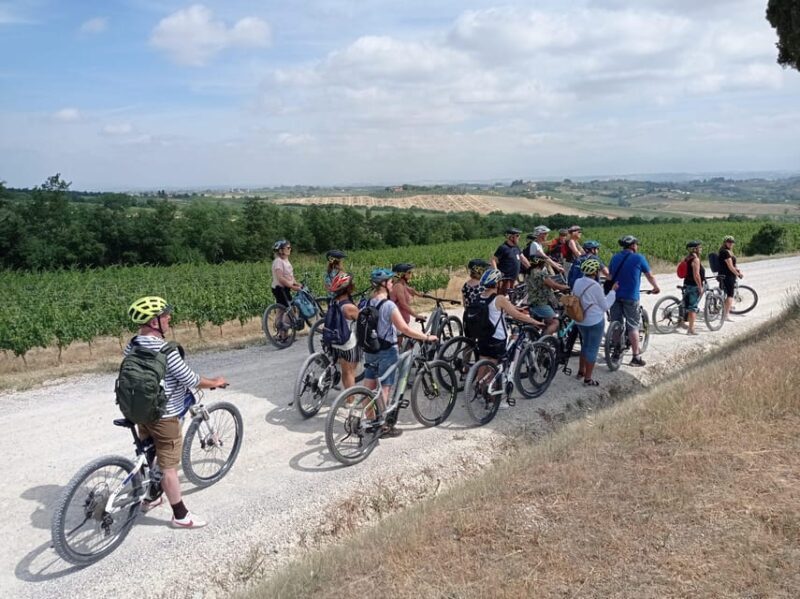 Montepulciano: E-Bike Tour with Historic Center Visit - Key Points