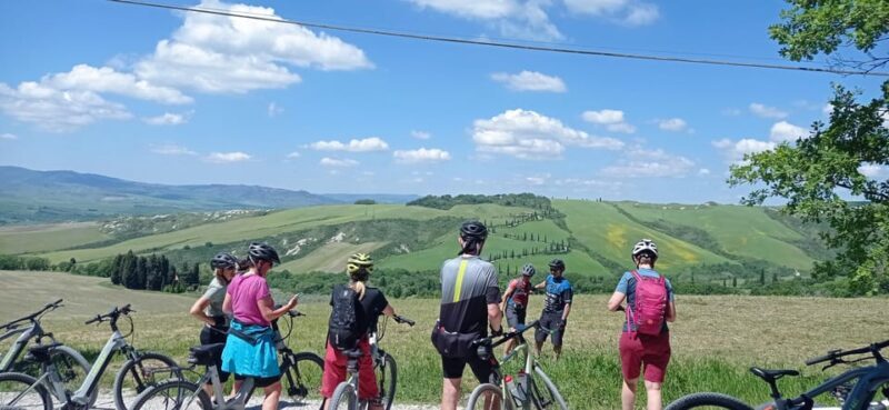 Montepulciano: E-Bike Tour with Historic Center Visit - Authentic Experiences Highlighted by Travelers