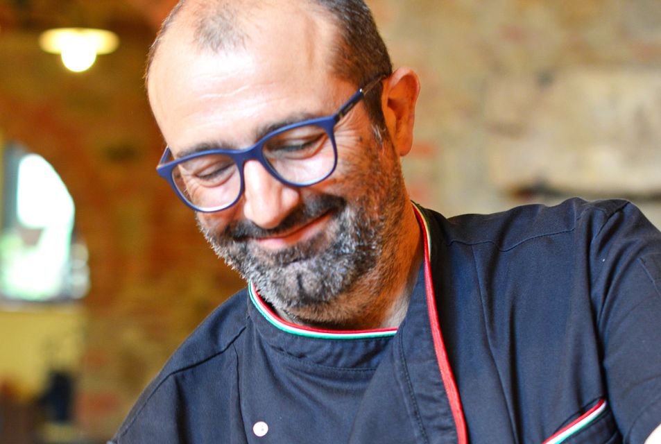 Montepulciano: Tuscan Cooking Class Traditional Pasta Menu - Small Group Experience