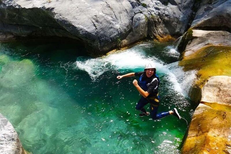 Monterrey: Canyoning + Hiking + Water Jumps + Rappel + Caves - Whats Included and Whats Not
