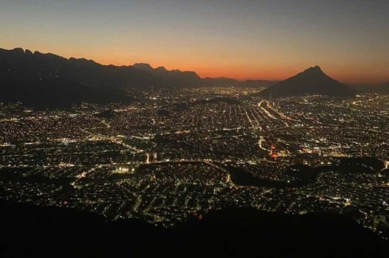 Monterrey: Cerro de la Silla Teleferico Sunset Hike - Key Points