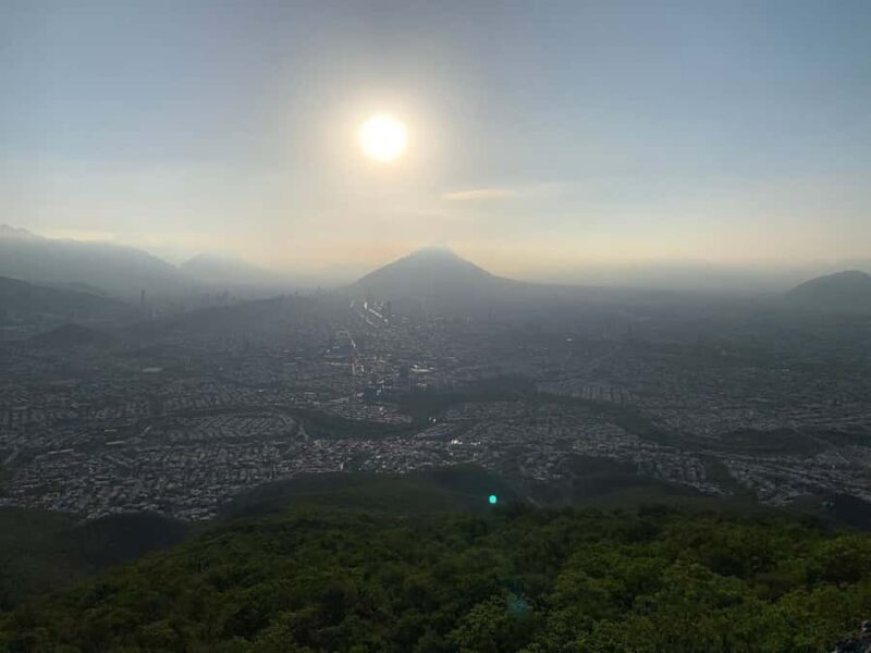 Monterrey: Cerro de la Silla Teleferico Sunset Hike - Authenticity and Value