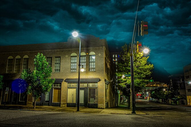 Montgomery Morbid Wonders Ghost Tour Review - Guide and Accessibility