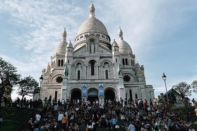 Montmartre District and Sacre Coeur Guided Walking Tour - Semi-Private 8ppl Max - Duration and Group Size
