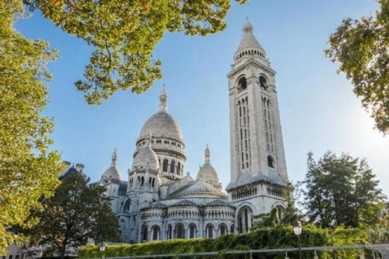 Montmartre Guided Tour With Sacré CœUr Church & City Views - Key Points