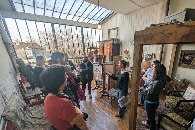 Montmartre Marvels Small-Group Tour with Renoir Gardens Entrance - A Closer Look at the Montmartre Marvels Tour