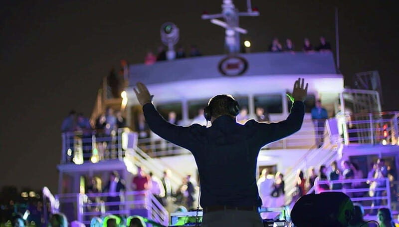 Montréal: 3 or 5-Course Dinner Cruise with DJ & Dancing - The Sum Up