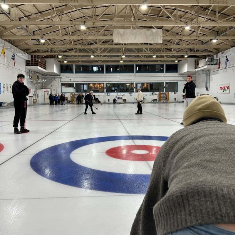 Montreal: Curling Experience with instructor and equipment - Key Points
