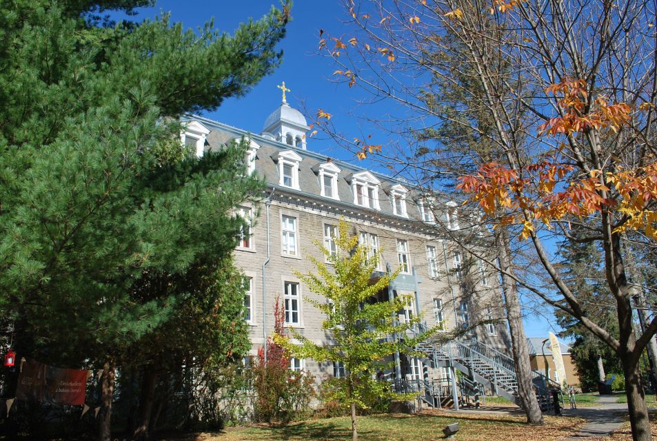 Montreal: Day Trip Along the King's Highway to Trois-Rivières - Picturesque Trois-Rivières Waterfront