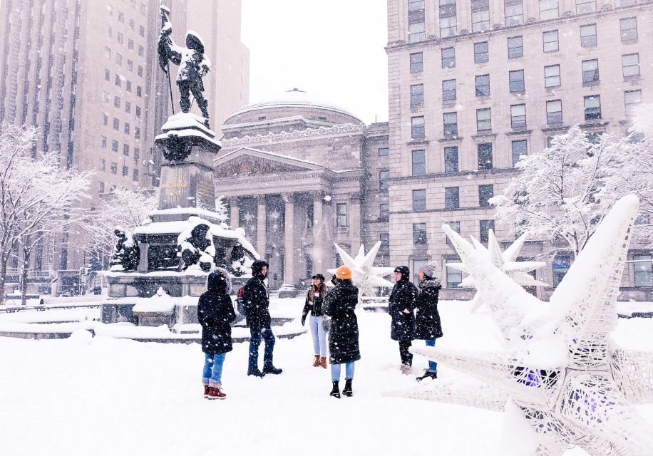Montreal: Explore Old Montreal Small-Group Walking Tour - Small-Group Experience