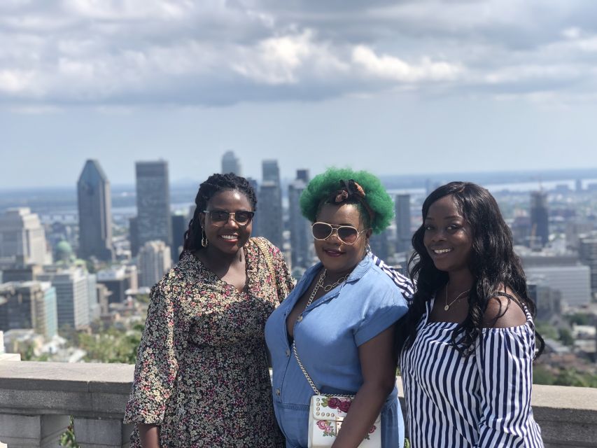 Montreal: Guided Tour in Vintage Convertible Cadillac - Itinerary for 2-hour Tour