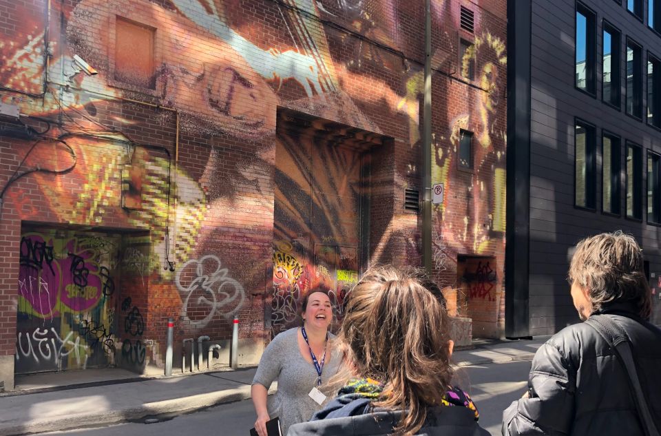 Montreal: Guided Walking Tour of Montreals Murals - History of the Muralist Movement