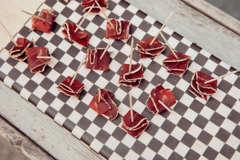 Montreal: Old Montreal Food and Drink Tour - The Guides and Their Role