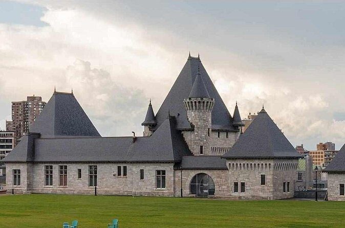 Montreal's Golden Square Mile: A Self-Guided Audio Tour - Deep Dive into the Itinerary