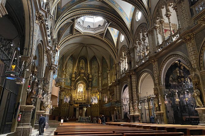 Montserrat Land of Shrines - One Day Small Group Hiking Tour From Barcelona - Health and Safety Guidelines