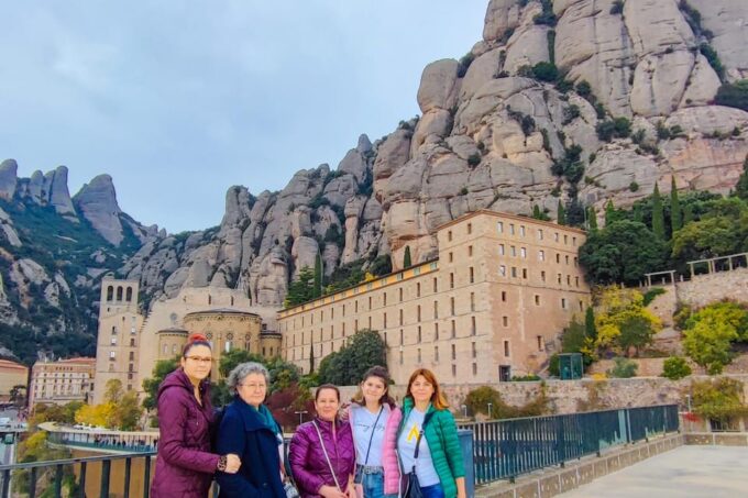 MONTSERRAT: TOUR IN ROMANIAN LANGUAGE - Frequently Asked Questions