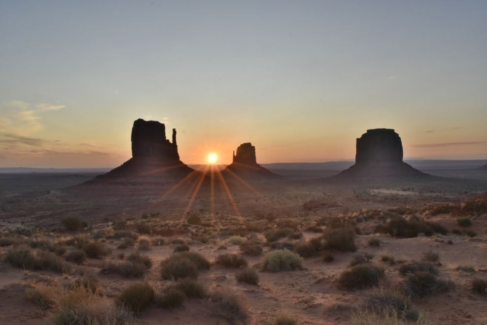 Monument Valley: 3-Hour Sunrise Tour - Pricing and Age Policies