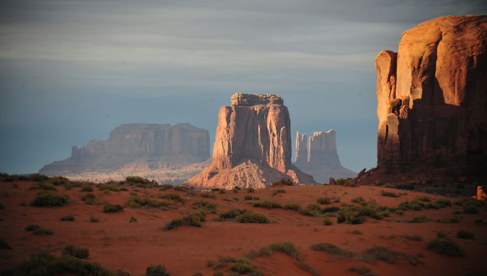 Monument Valley: Guided Sunset Tour - Trip Booking and Cancellation
