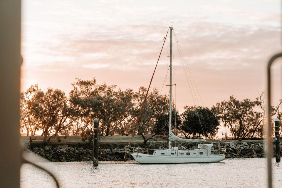 Mooloolaba: Sunshine Coast Sunset Canal Cruise - Key Points