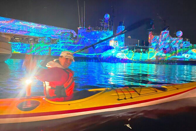 Moonlight Sea Kayaking Experience in Sydney's VIVID Festival - What the Tour Offers