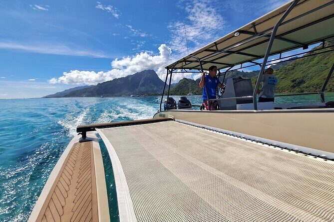 Moorea Lagoon Cruise 3 hours Snorkeling Tour - Key Points