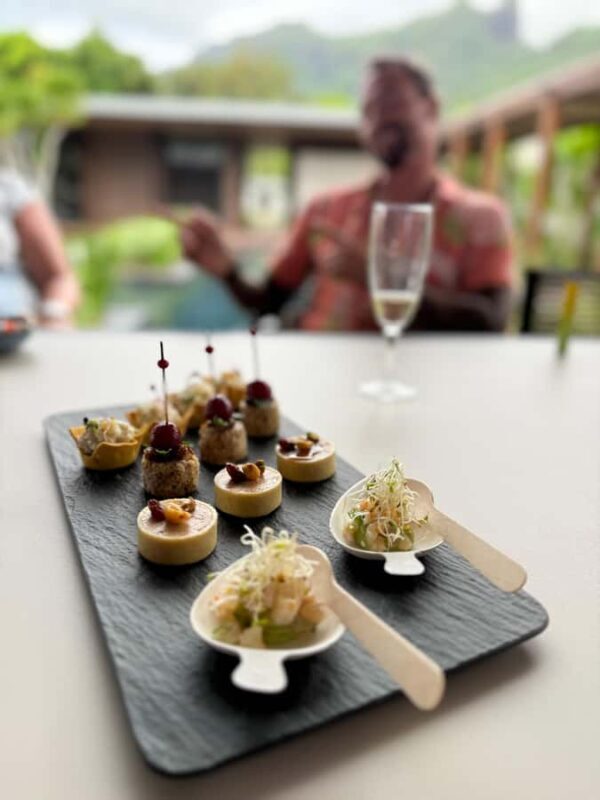 Moorea: Private Sunset Cruise with Champagne & Snorkeling - Key Points