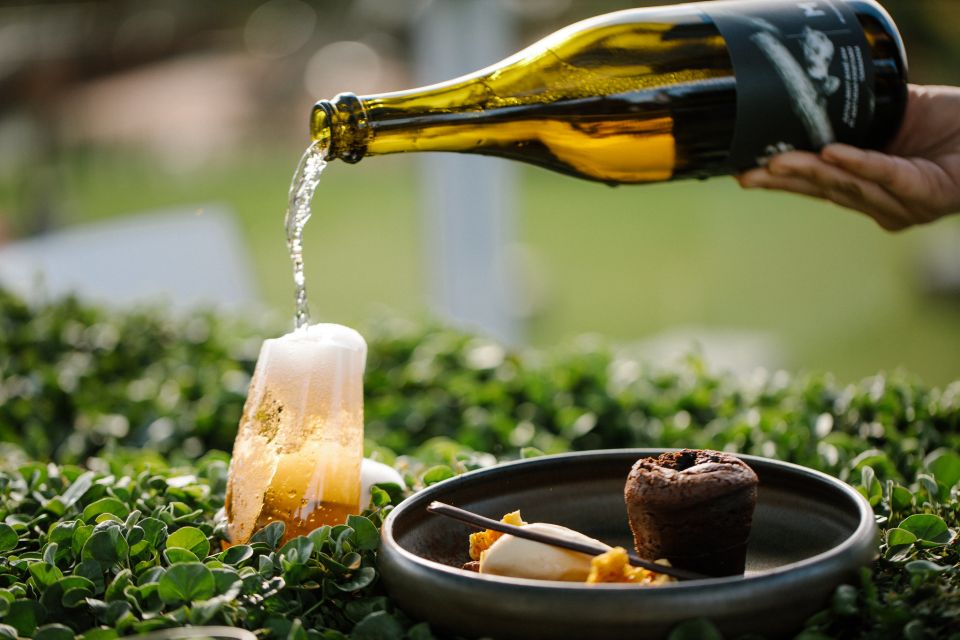 Moorillas Posh-As Day at Mona: Art and Wine Experience - Directions