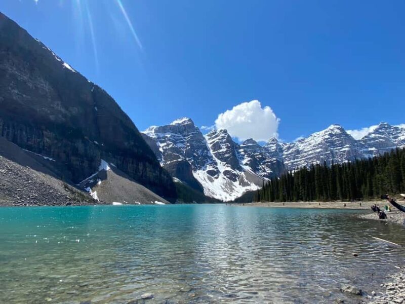 Moraine Lake 1.5hr & Lake Louise Shuttle from Canmore/Banff - FAQ