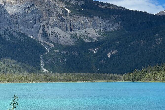 Moraine Lake Lake Louise Emerald Lake Banff Town & Natural Bridge - Final Thoughts: Is This Tour Right for You?