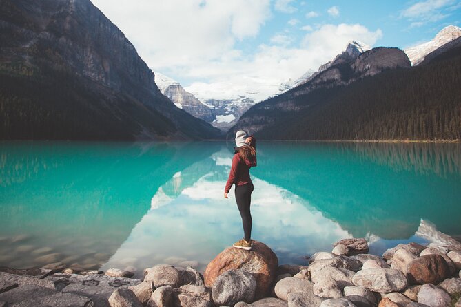 Moraine Lake & Lake Louise Sunset & Wildlife Adventure - Stunning Scenery
