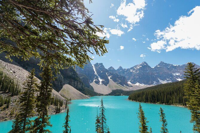 Moraine Lake,Lake Louise,Emerald& Peyto Lake 4 lakes from Canmore - FAQ