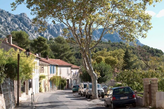 More Than a Wine Tour : Day Like a Local in the Countryside - Discovering Landscapes Around Sainte Victoire Mountain