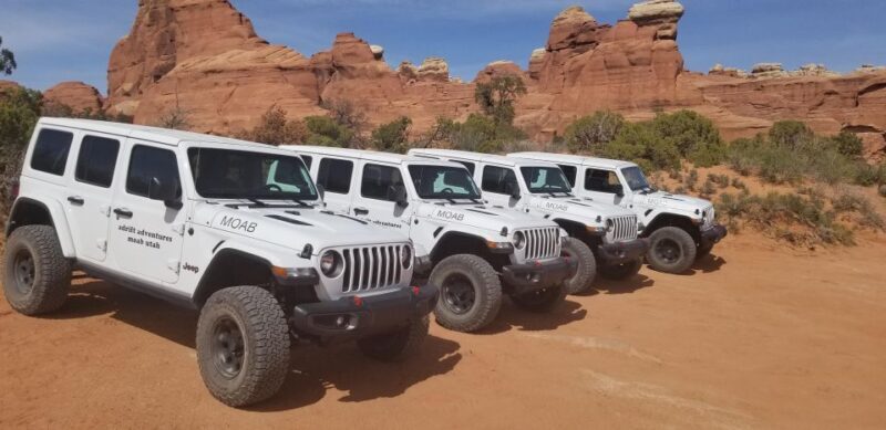 Morning Arches National Park 4x4 Tour - Key Points