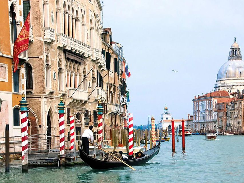 Morning - Gondola & Foot: Discover Venices Beauty - Walking Tour