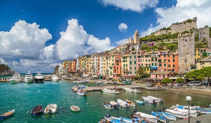 Morning or evening tour with aperitif, lunch or dinner and bathroom breaks - Discover the Beauty of Liguria on a La Spezia Boat Tour