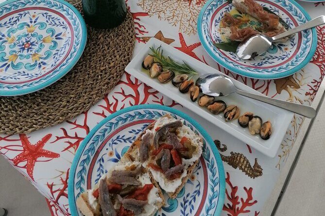 Morning or evening tour with aperitif, lunch or dinner and bathroom breaks - Who Will Love This Tour?