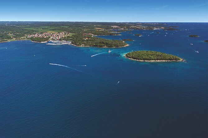 Morning Panorama: Relaxing Among 20 Islands around Pore Riviera - Is It Good Value?