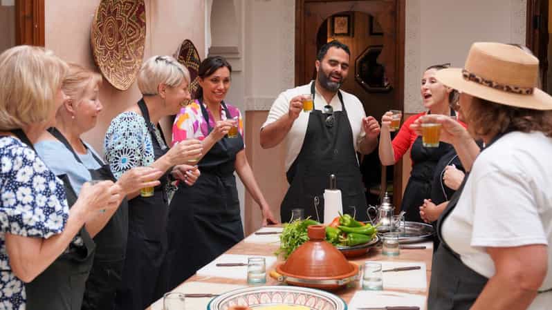 Moroccan Cooking Class in Marrakech With Berber Chef - Exploring the Moroccan Market