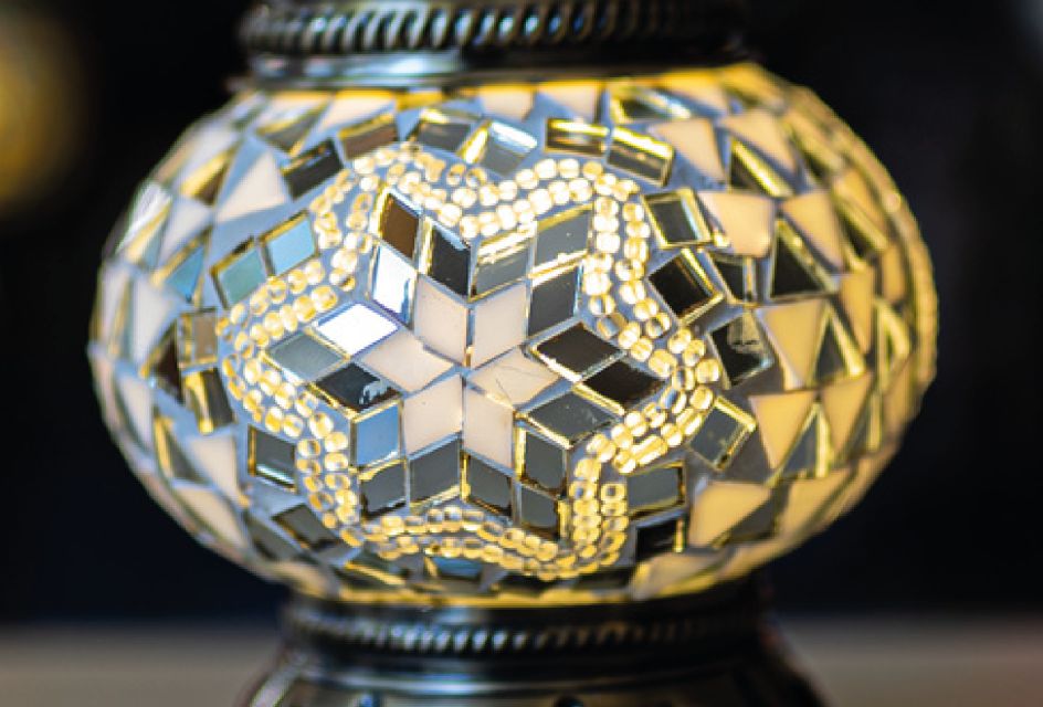 Mosaic Lamp Making Workshop in Tustin - Activity Description