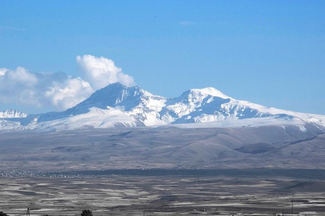 Mount Aragats, Amberd Fortress, Saghmosavank Monastery, Alphabet - Private Tour - Highlights of Mount Aragats