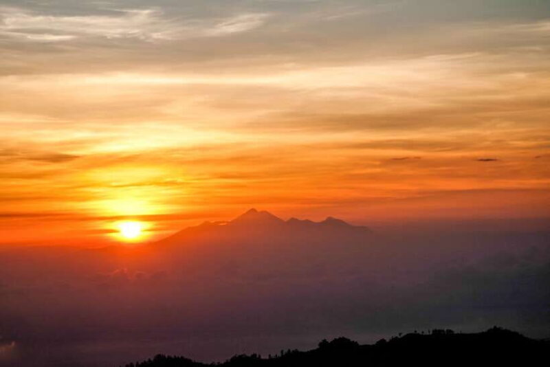 Mount Batur: 2D1N Kintamani Tour with Private Sunrise Hiking - Why This Tour Is Worth Considering