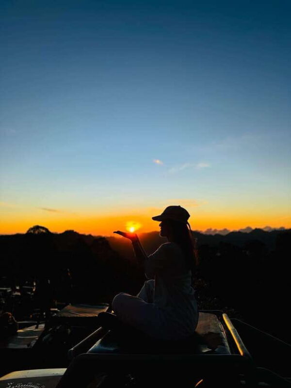Mount batur jeep sunrise / sunset and hot spring - The Sum Up