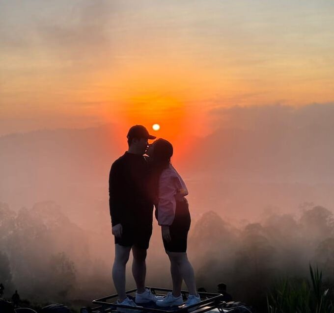 MOUNT BATUR : Jeep Sunrise With Optional and Meal - Altitude Sickness Caution