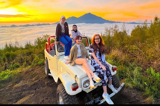 Mount Batur Sunrise Jeep Tour With Natural Hot Spring - Breakfast and Refreshments
