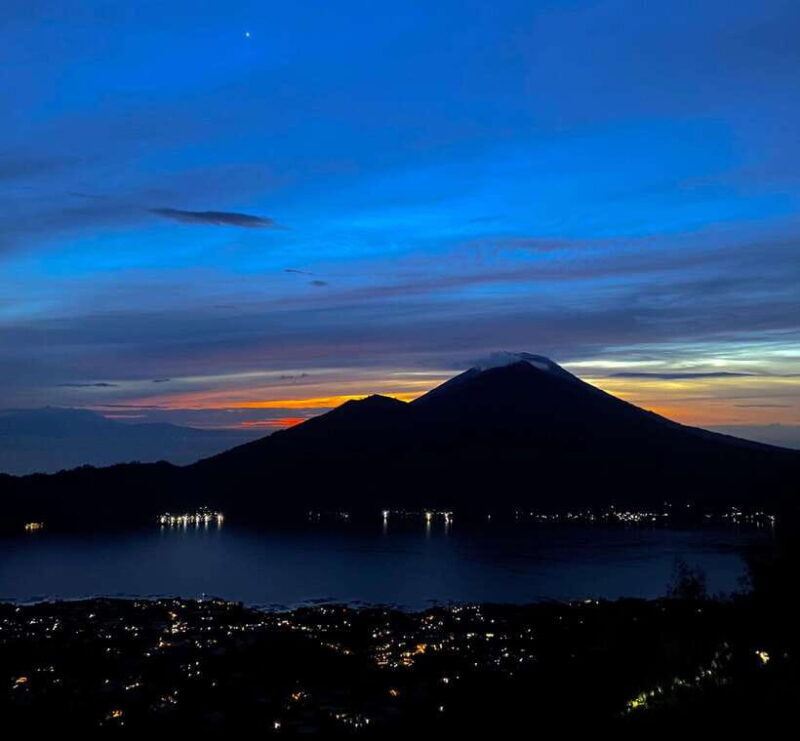 Mount batur sunset treaking with guide - FAQs