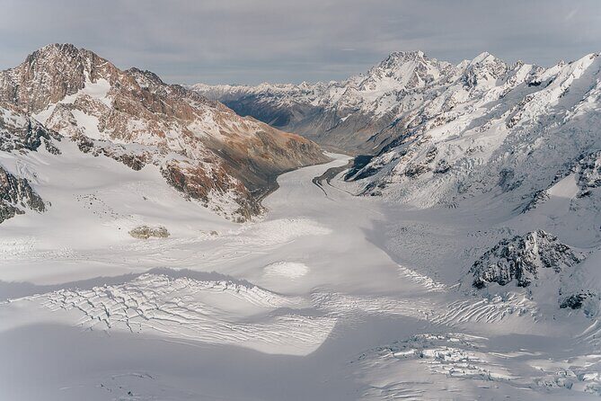 Mount Cook Scenic 35 Minute Helicopter Flight - Key Points