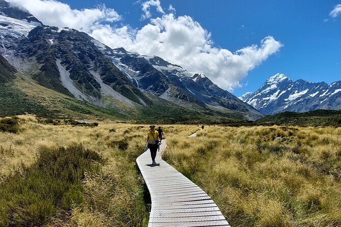 Mount Cook Tour: Finish at Queenstown, Christchurch or Dunedin - The Experience: Authentic, Personal, and Scenic