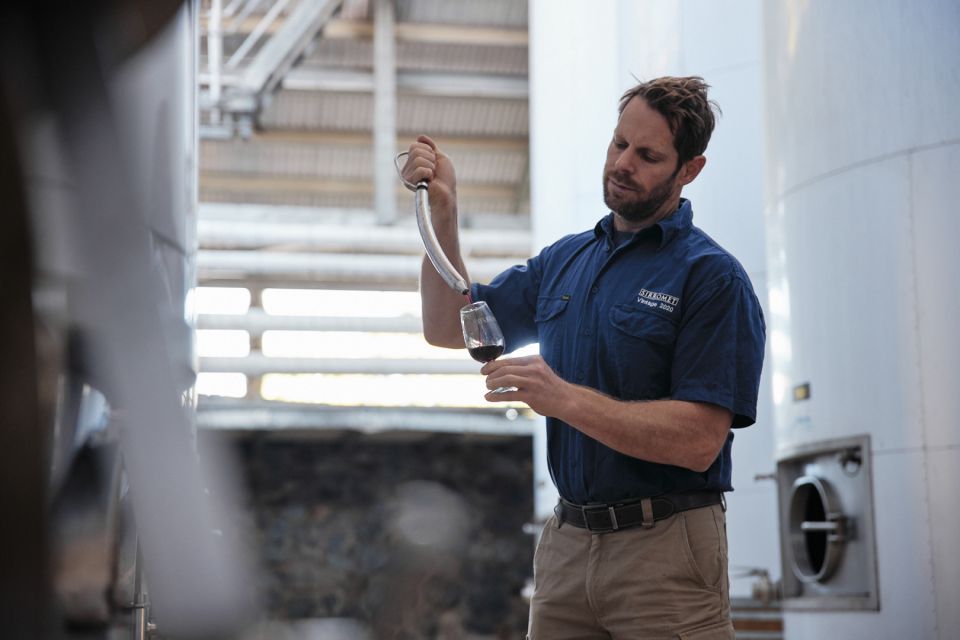 Mount Cotton: Sirromet Winery Tour With Tasting and Lunch - Inclusions